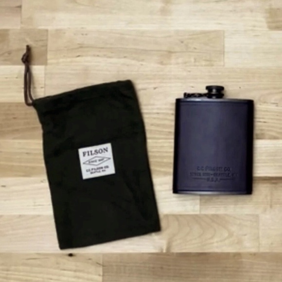 Filson Leather Flask - Picture 1 of 2